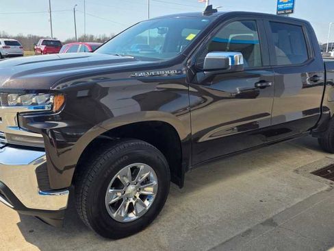 Used 2019 Chevrolet Silverado 1500 LT w/ All-Star Edition image 4