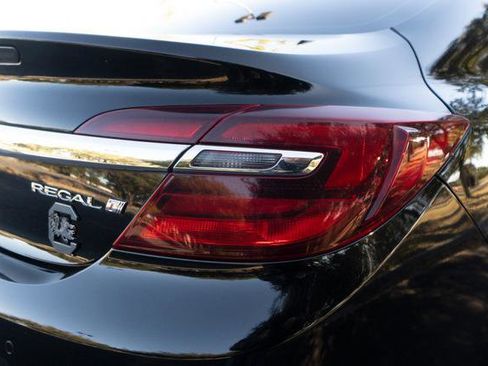 Used 2017 Buick Regal Premium w/ Driver Confidence Package #1 image 37