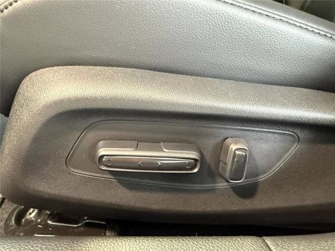 New 2026 Acura Integra FWD image 10