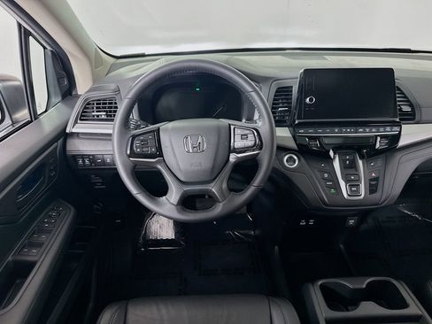 Certified 2025 Honda Odyssey EX-L image 19