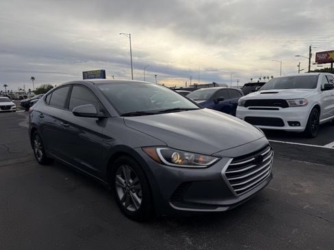 Used 2018 Hyundai Elantra SEL image 13