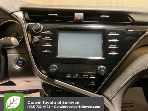 Used 2018 Toyota Camry SE image 13
