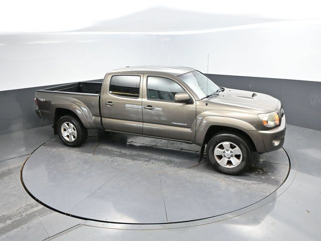 Used 2011 Toyota Tacoma 4x4 Double Cab w/ TRD Sport Pkg w/JBL Audio image 34