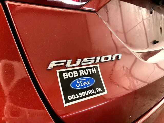 Used 2014 Ford Fusion SE w/ Equipment Group 202A FWD image 14
