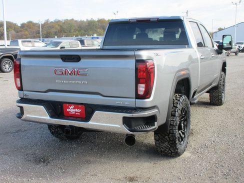 New 2026 GMC Sierra 2500 SLE w/ SLE Value Package; image 5