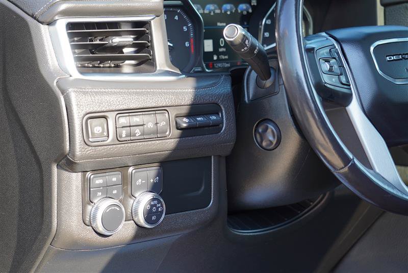 Used 2021 GMC Yukon Denali w/ Denali Premium Package AWD/4WD image 61