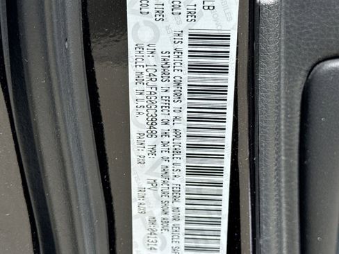 Used 2016 Jeep Grand Cherokee Laredo 75th Anniversary AWD/4WD image 38