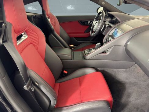 Used 2021 Jaguar F-TYPE R image 20
