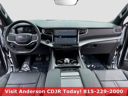 New 2026 Jeep Grand Wagoneer Limited AWD/4WD image 3