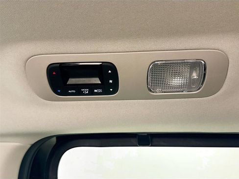 New 2026 Honda Odyssey EX-L image 24