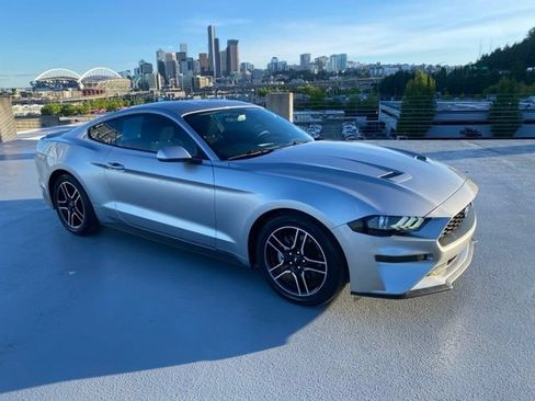Used 2020 Ford Mustang Coupe w/ Equipment Group 101A RWD image 22