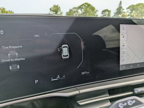 Certified 2026 Kia Sportage SX FWD image 37