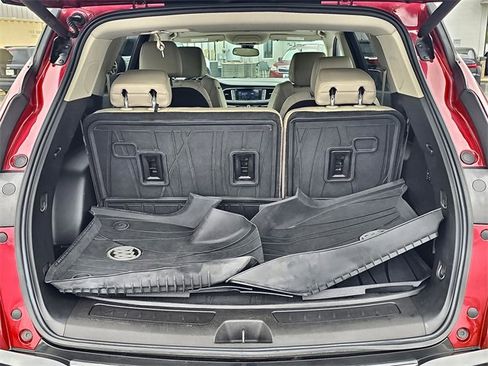 Used 2020 Buick Enclave Premium w/ Sun and Sites Package image 16