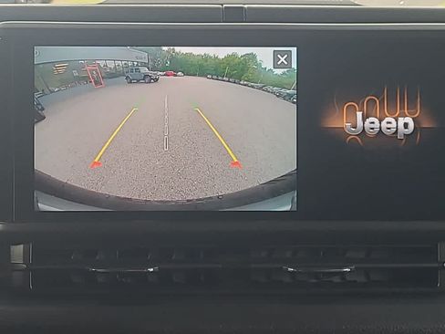 Used 2026 Jeep Wrangler Unlimited Sport AWD/4WD image 18