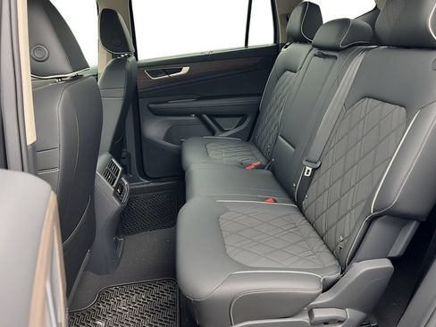 New 2025 Volkswagen Atlas SEL Premium R-Line AWD/4WD image 7