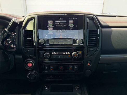 Used 2021 Nissan Titan PRO-4X w/ Pro-4x Convenience Package image 17