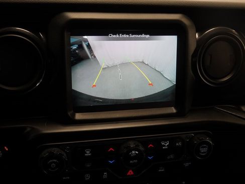 Certified 2021 Jeep Wrangler Unlimited Sport image 33