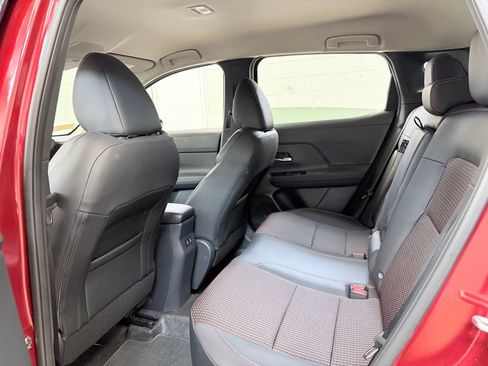 Used 2025 Nissan Kicks SR AWD/4WD image 20