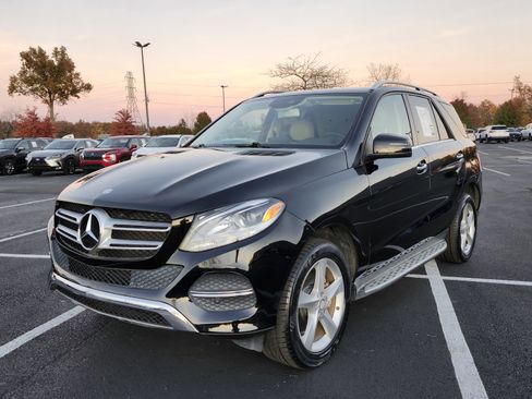 Used 2016 Mercedes-Benz GLE 350 4MATIC w/ Premium Package image 5
