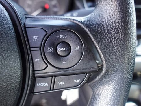 Certified 2023 Toyota Corolla LE image 18