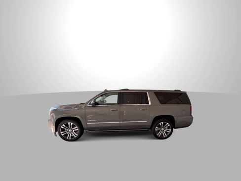 Used 2018 GMC Yukon XL Denali w/ Denali Ultimate Package AWD/4WD image 5