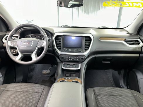 Certified 2023 GMC Acadia SLE w/ Driver Convenience Package image 31