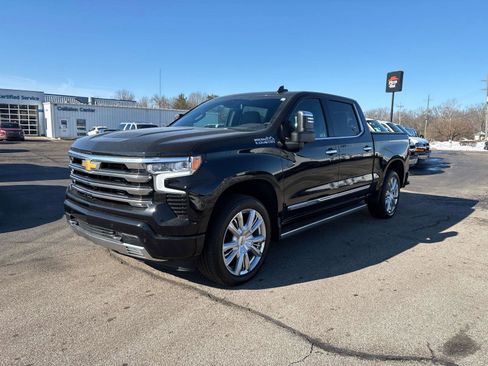 Used 2025 Chevrolet Silverado 1500 High Country w/ High Country Premium Package image 1