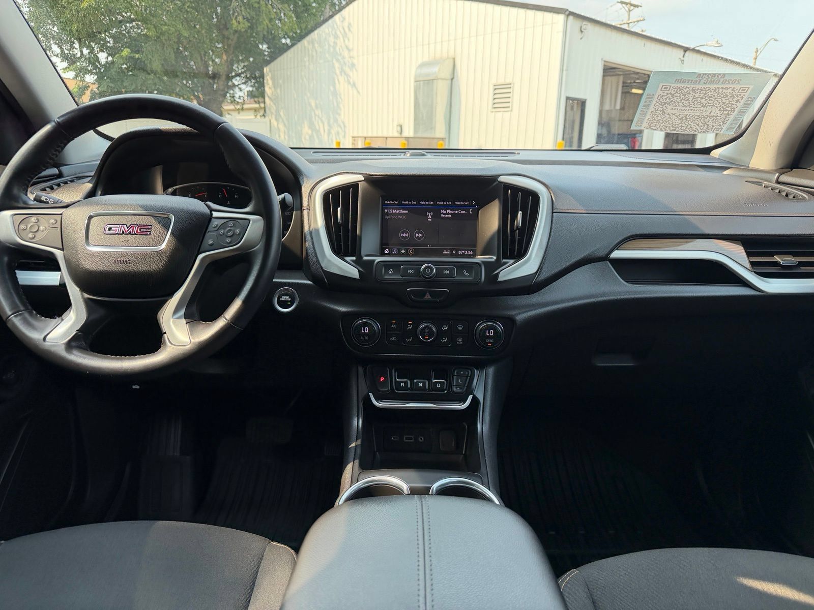 Used 2020 GMC Terrain SLE w/ Driver Convenience Package FWD image 18