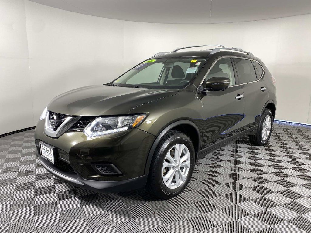 Used 2016 Nissan Rogue SV w/ SV Premium Package AWD/4WD image 4