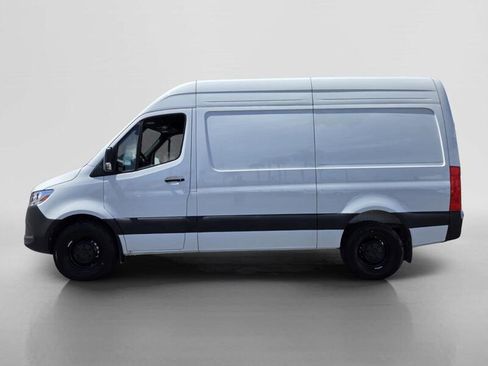 New 2025 Mercedes-Benz Sprinter 2500 image 2