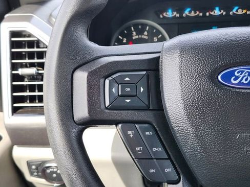 Certified 2019 Ford F150 XLT image 28