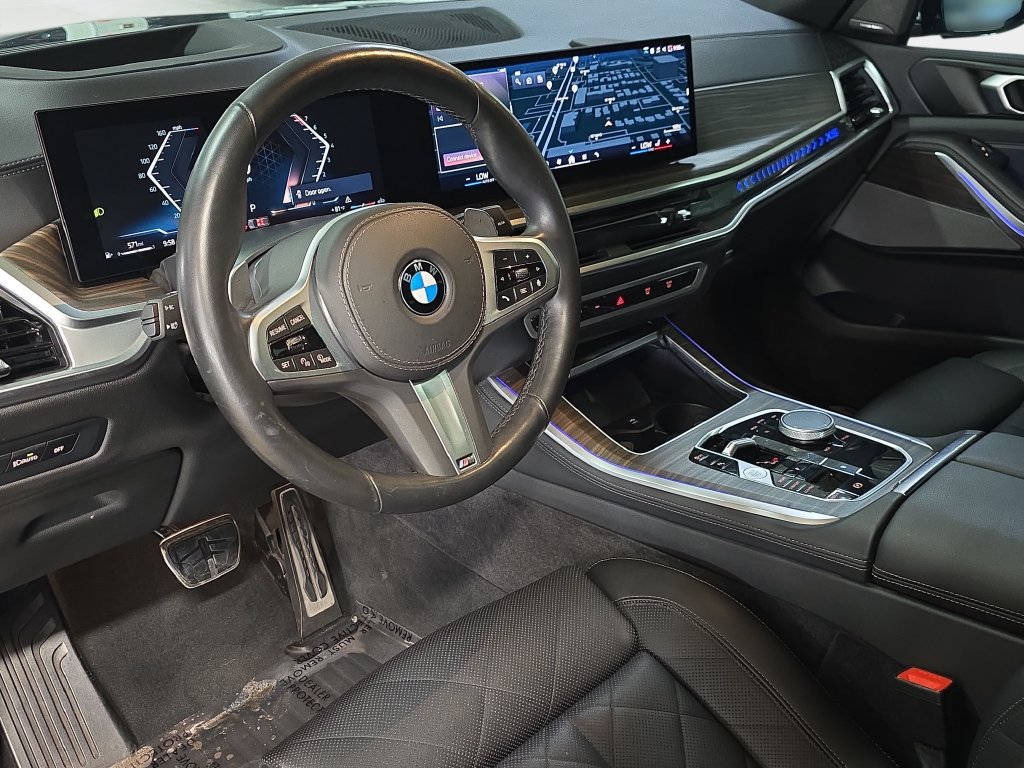 Used 2025 BMW X5 sDrive40i w/ M Sport Package RWD image 19