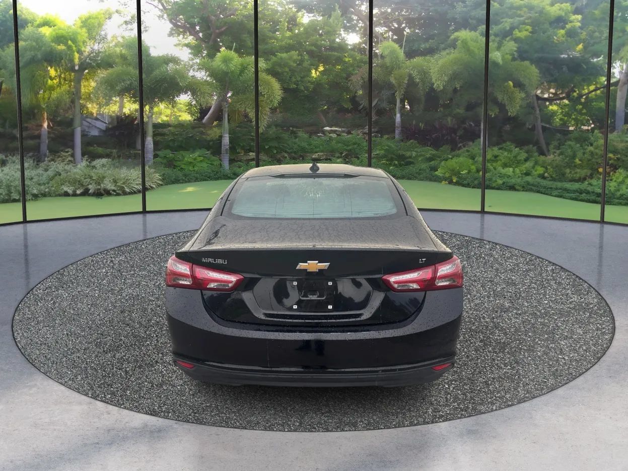 Used 2022 Chevrolet Malibu LT FWD image 6