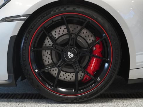 Used 2022 Porsche 911 GT3 RWD image 8