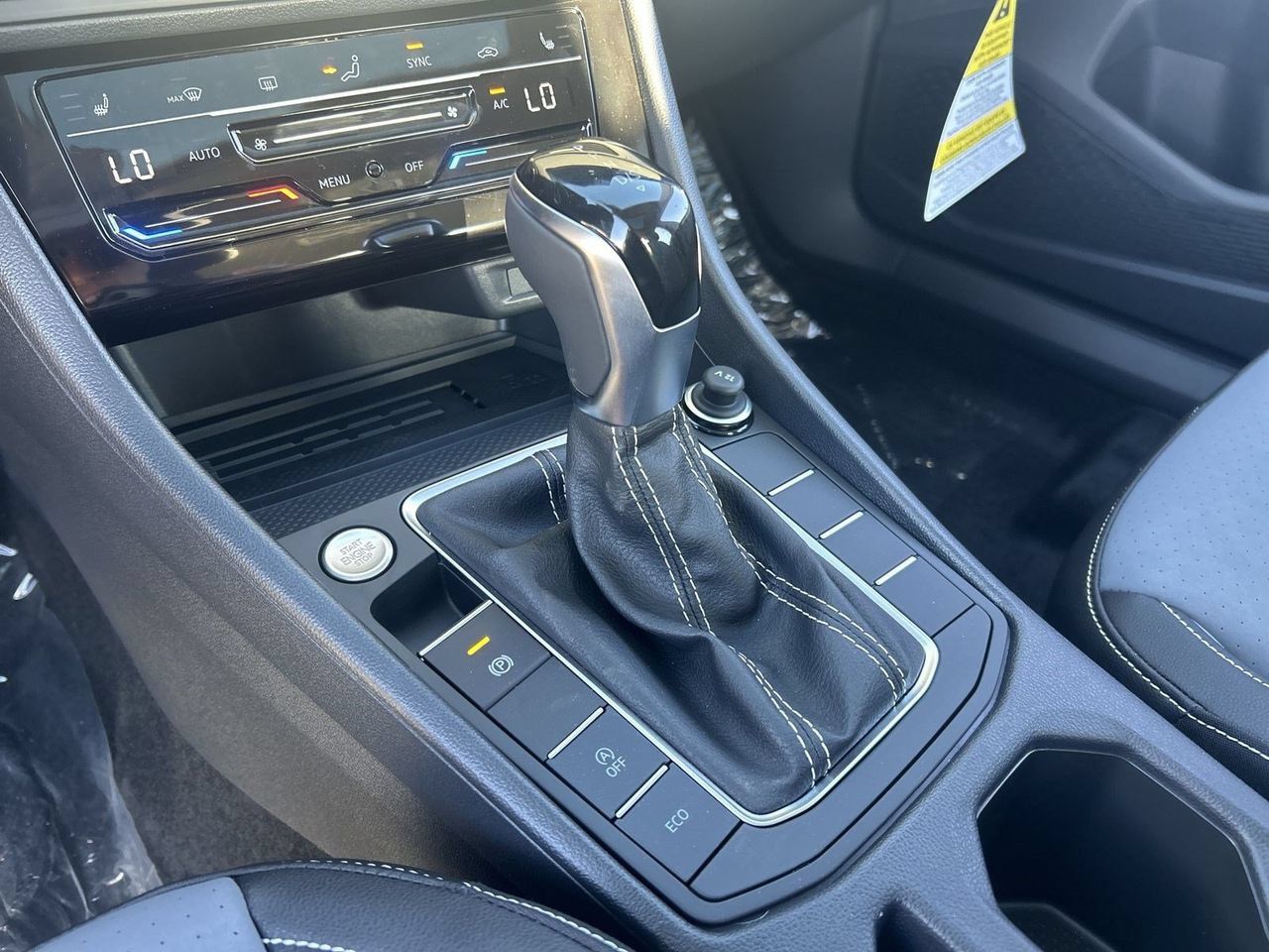 New 2026 Volkswagen Jetta SE FWD image 26