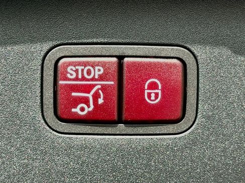 Used 2024 Mercedes-Benz AMG GT 43 image 14