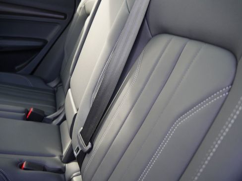 Certified 2023 Audi Q5 2.0T Premium Plus w/ Premium Plus Package image 26