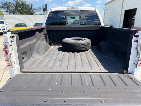 Used 2010 Ford F150 Lariat RWD image 25