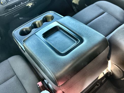 Used 2019 Chevrolet Silverado 1500 LT image 22