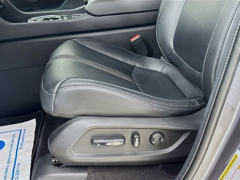 Used 2024 Honda Pilot EX-L image 23
