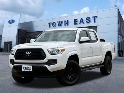 Used 2020 Toyota Tacoma SR w/ SR Convenience Package RWD image 1
