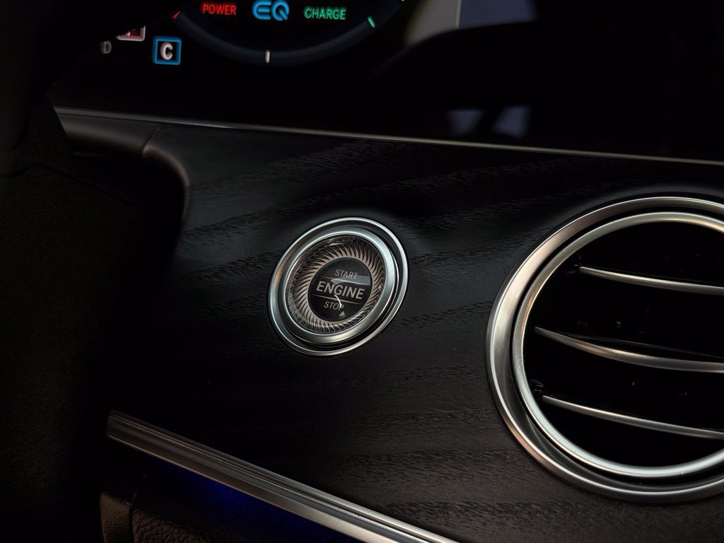 Used 2023 Mercedes-Benz E 450 4MATIC Sedan image 26