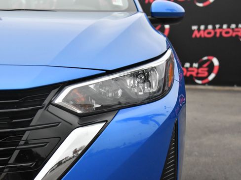 Used 2024 Nissan Sentra SV image 11