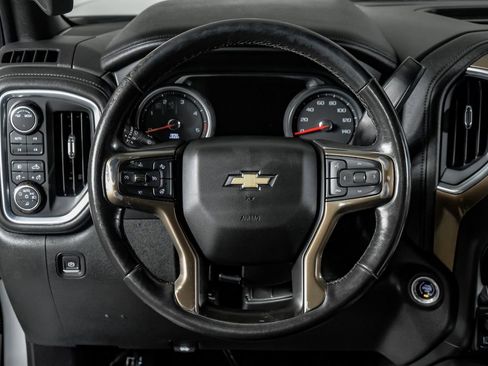 Used 2021 Chevrolet Silverado 3500 High Country w/ Snow Plow Prep/Camper Package image 17