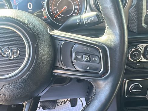 Used 2019 Jeep Wrangler Sport AWD/4WD image 15