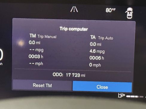 Used 2024 Volvo XC60 B5 Core AWD/4WD image 5