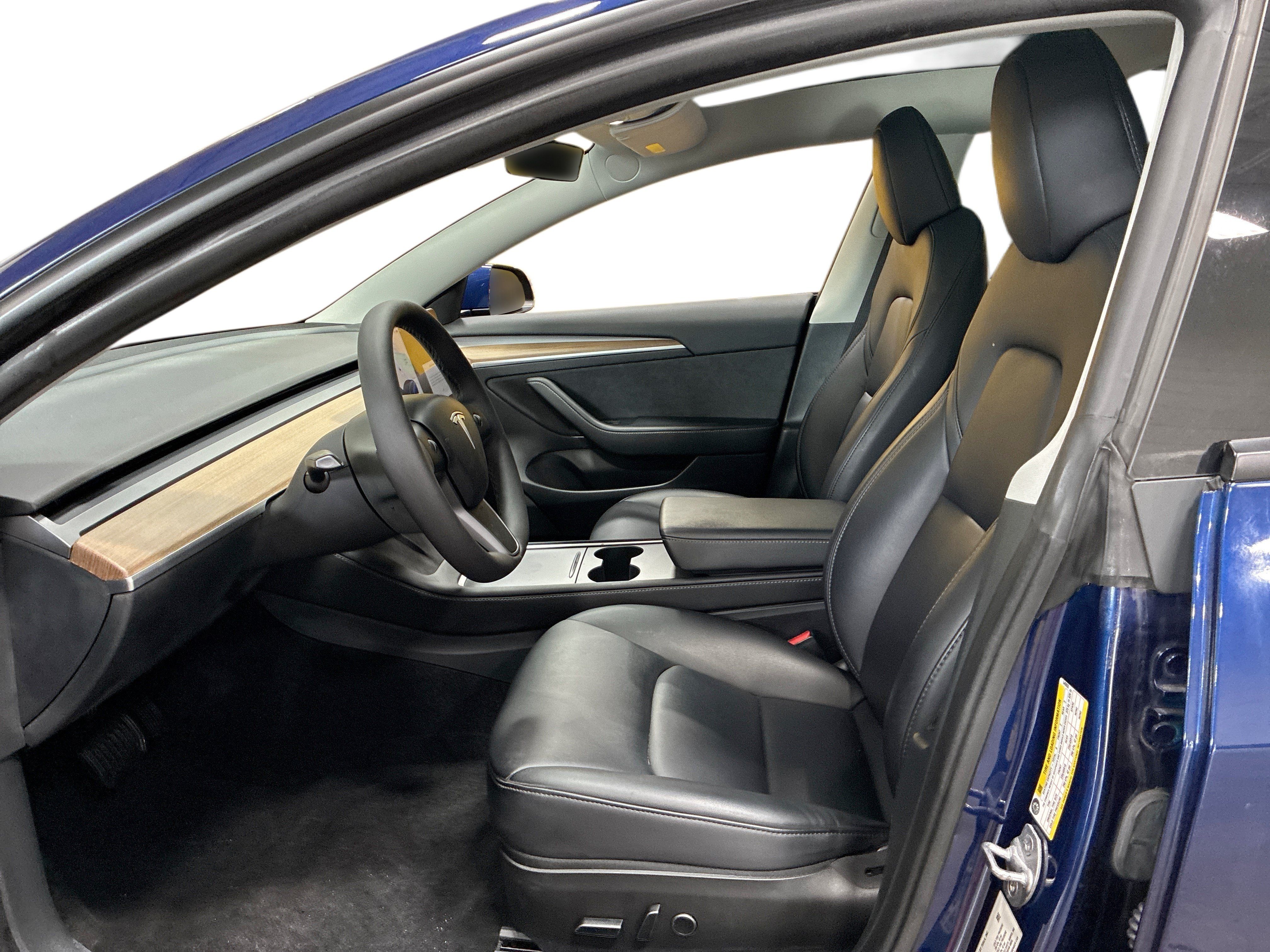 Certified 2023 Tesla Model 3 Standard Range RWD image 9