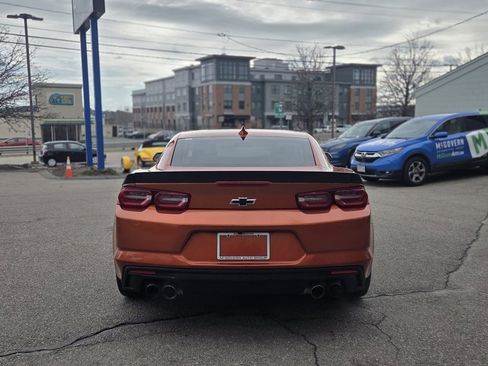 Used 2022 Chevrolet Camaro LT image 5