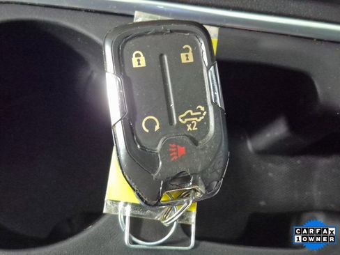 Used 2019 Chevrolet Silverado 1500 High Country w/ Technology Package image 26