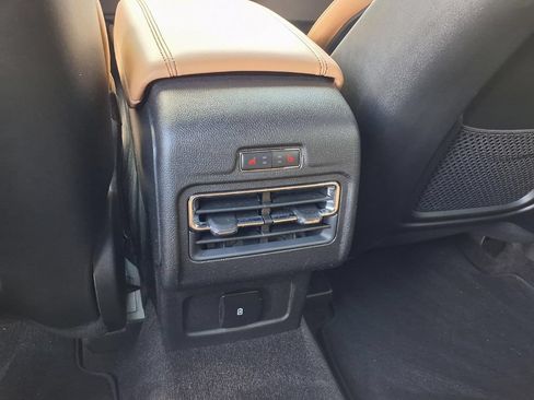 Used 2022 Lincoln Corsair Reserve AWD/4WD image 15